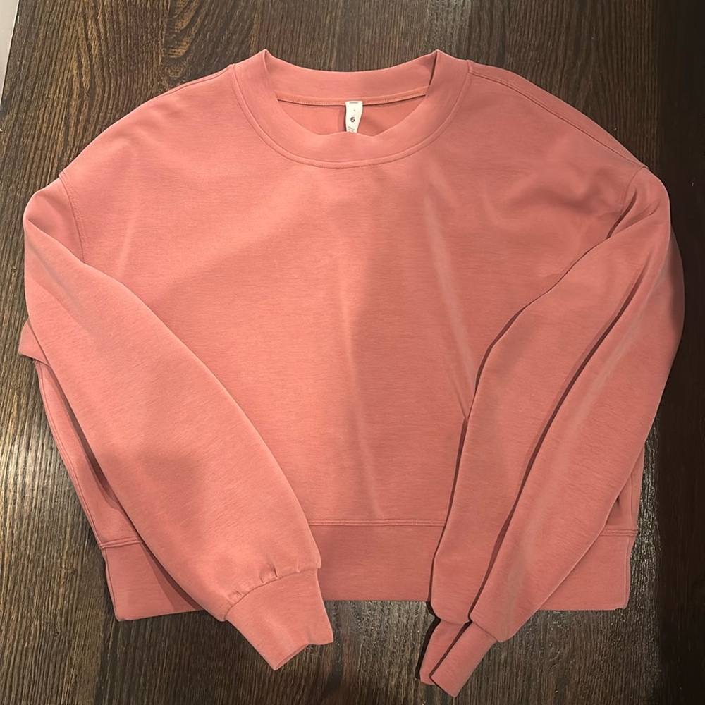 Lululemonon cropped crew neck suede like material hardly worn